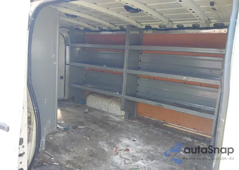 2013 Nissan Nv Cargo Nv2500 Hd Sv V8 z USA, uszkodzony, nr VIN 1N6AF0KY7DN109101